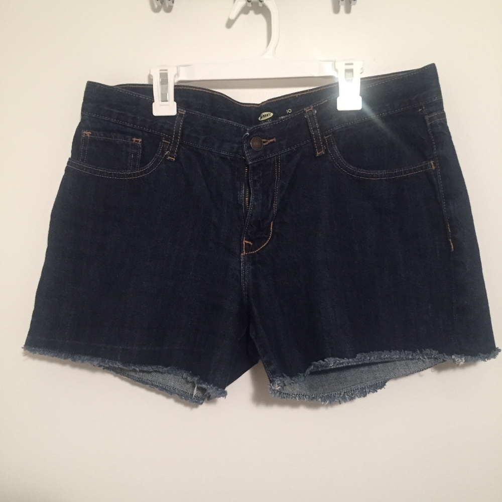 2 Pairs Old Navy Denim Shorts Women Size 10 - Picture 2 of 7